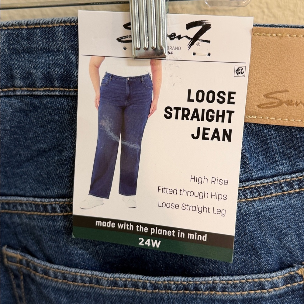 NWT Size 24W Seven7 Loose Straight Jean